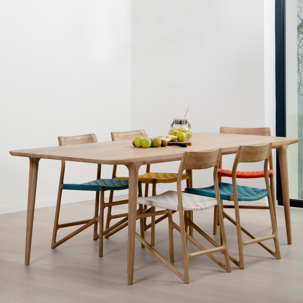 ESSTISCH - Eiche massiv - Eichefarben, Holz (90/180/75cm) - home24