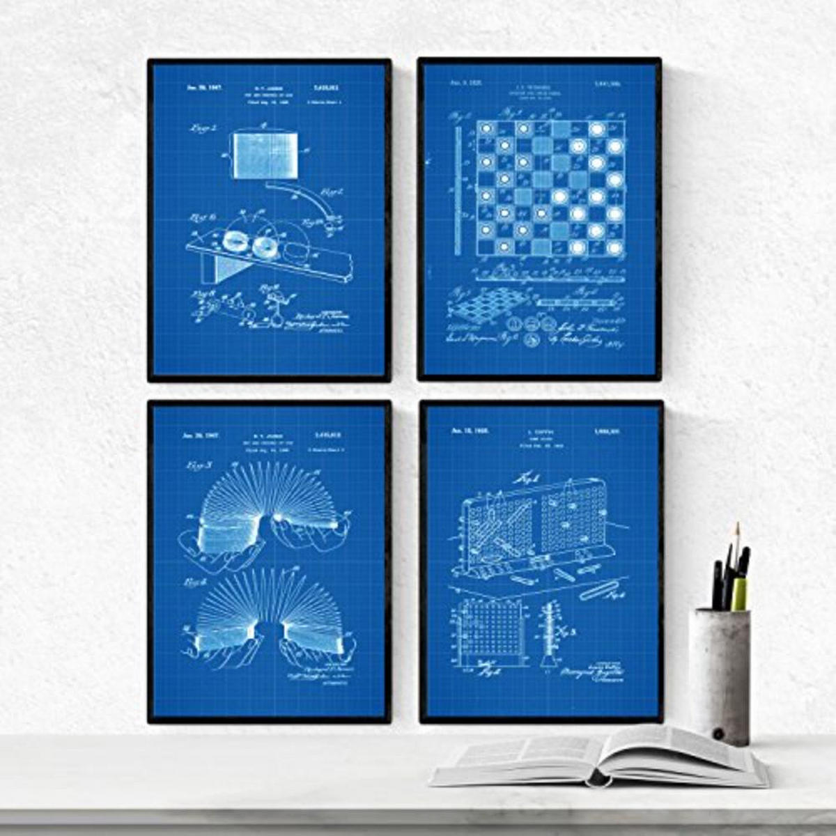 POSTER Set mit 4 Blau Patenten SPIELPLATZ A4 Rahmenlos - Klar, Papier (29.7/3cm) - Nacnic