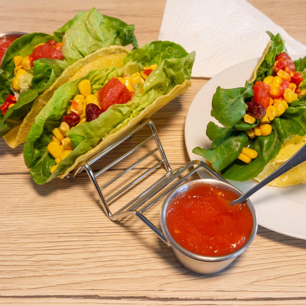 TACO HALTER inkl. 2 Soßenbecher 1 Löffel - Silberfarben, Metall (6.3/4/28.5cm) - Intirilife