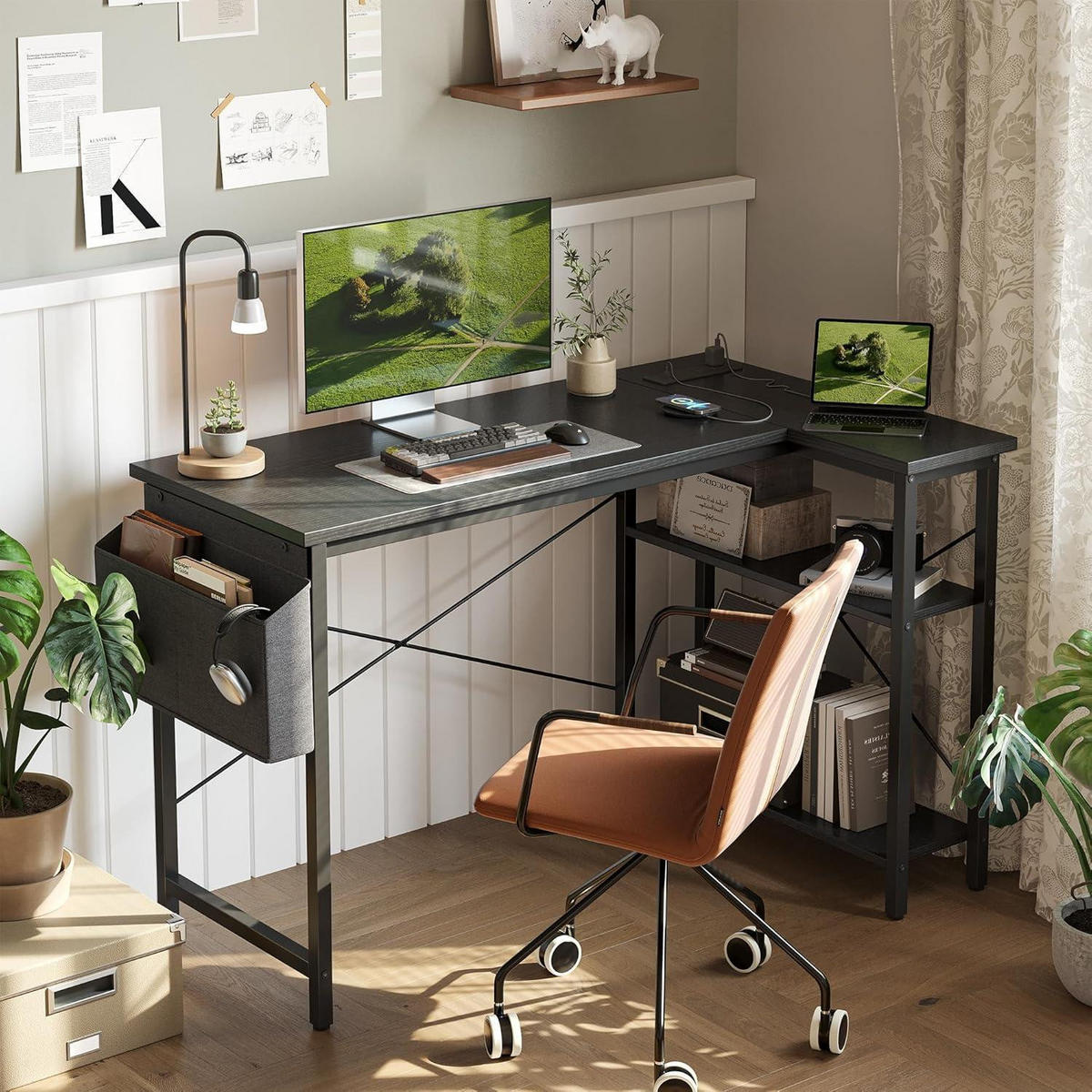SCHREIBTISCH L-Form mit Steckdosen 100 x 70 cm Schwarz - Schwarz, Holzwerkstoff (100/70/75cm)