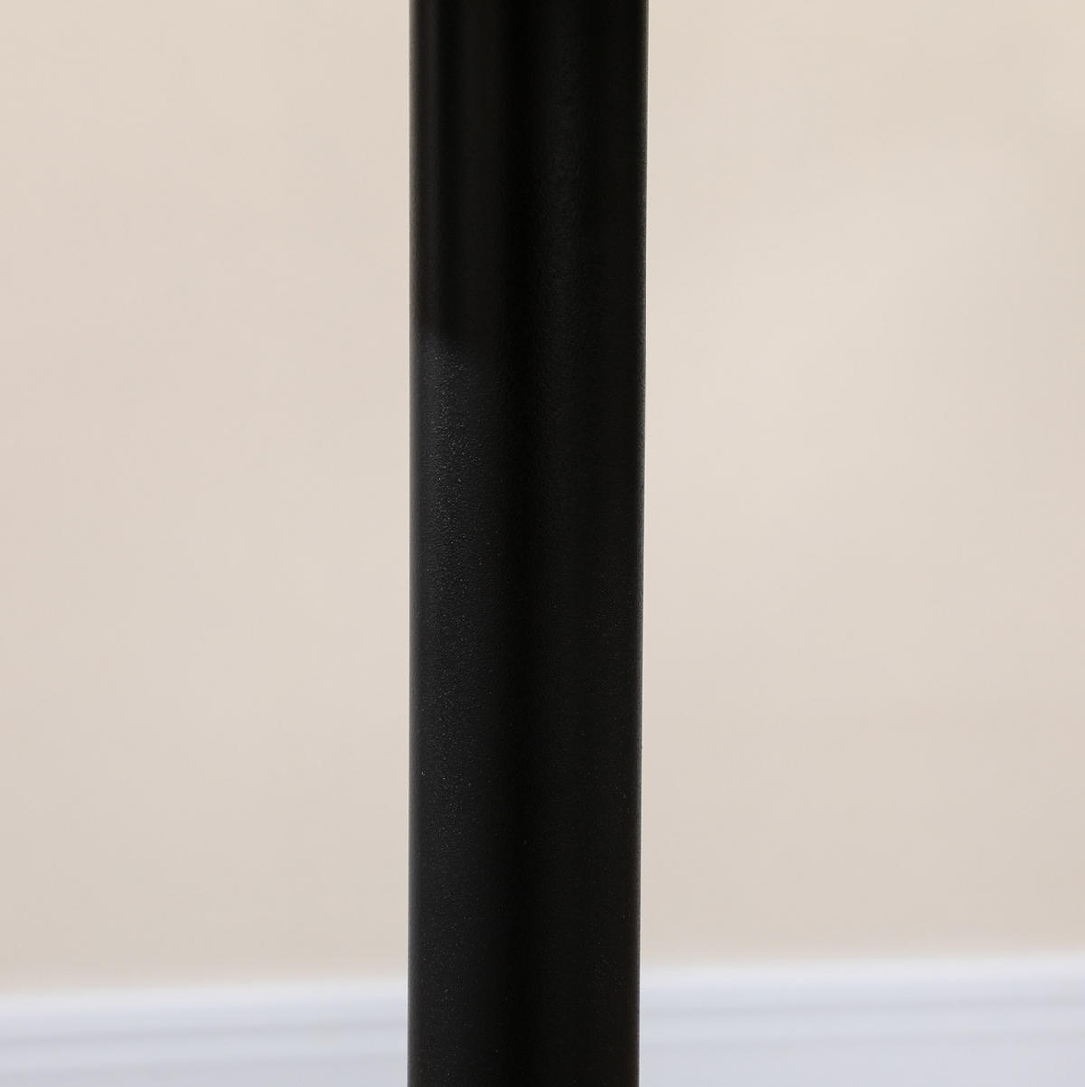 ESSTISCH aus Stahl und MDF 70x70x75 cm Schwarz für kleine Räume mit runder Tischplatte und rutschfestem Standfuß - Schwarz, Metall (70/70/75cm) - Modfu