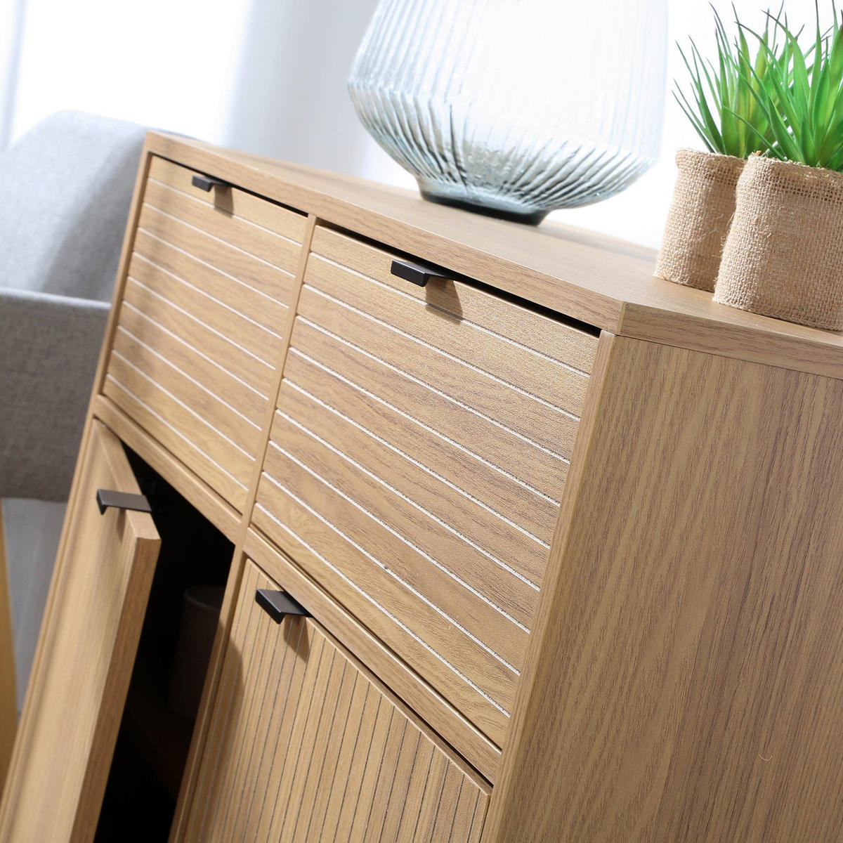 KOMMODE mit 2 Türen, 2 Schubladen, Rillenfronten - L90 x H79 cm - Eichefarben, Holzwerkstoff (39/79/90cm) - Calicosy