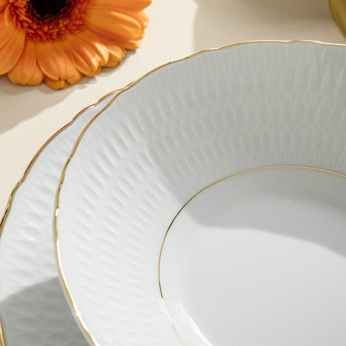 TELLER-SET SUPPENTELLER CMIELOW SOFIA 6-tlg aus Porzellan - Weiß, Keramik (22cm) - KONSIMO®