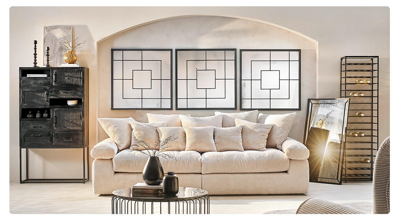 Wandideen fürs Wohnzimmer, Beige Wohnlandschaft, Wandbilder, Regal