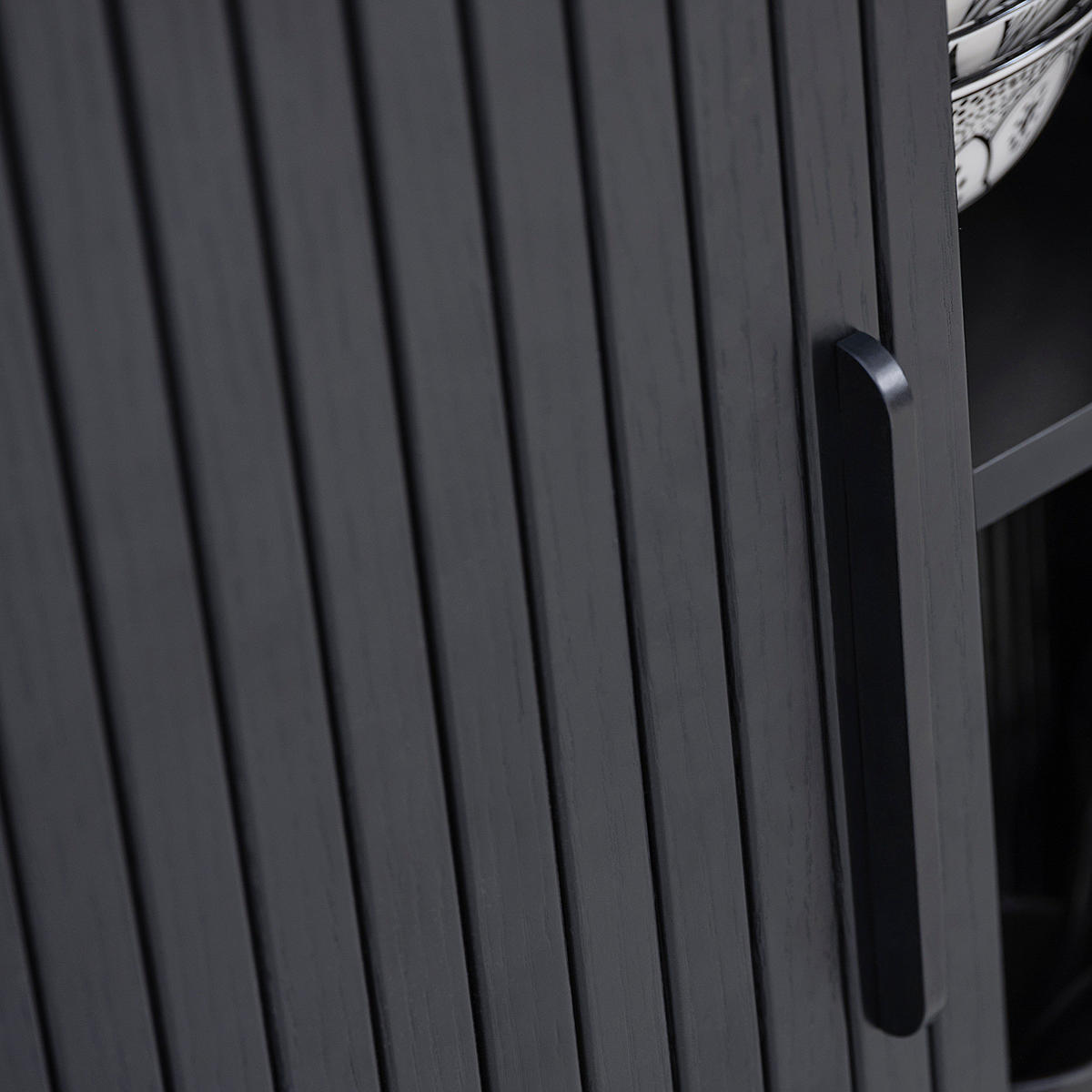 LOWBOARD - 120cm - Echtholzfurnier - Eichefarben/Schwarz, Holzwerkstoff/Metall (120/56/40cm) - home24