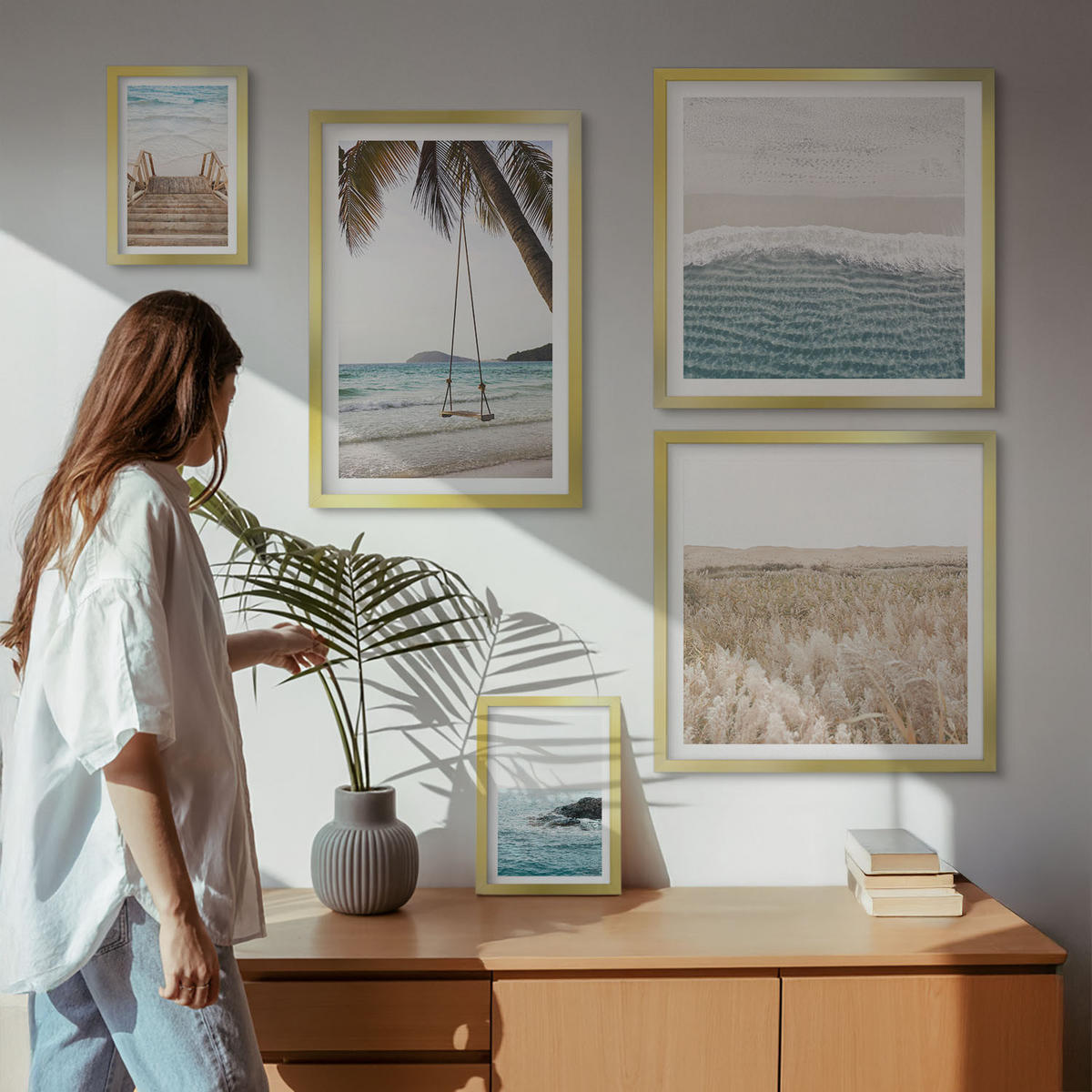 WANDBILDER 5er Set - 50x50 cm & 20x30 cm & 40x60 cm Goldrahmen - Treppe, Strand, Meerblick, Schaukel - Goldfarben, Kunststoff (40/60cm) - ArtPrintCave