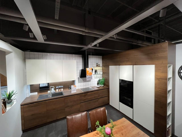 KUHINJA VANCOUVER - Moderano