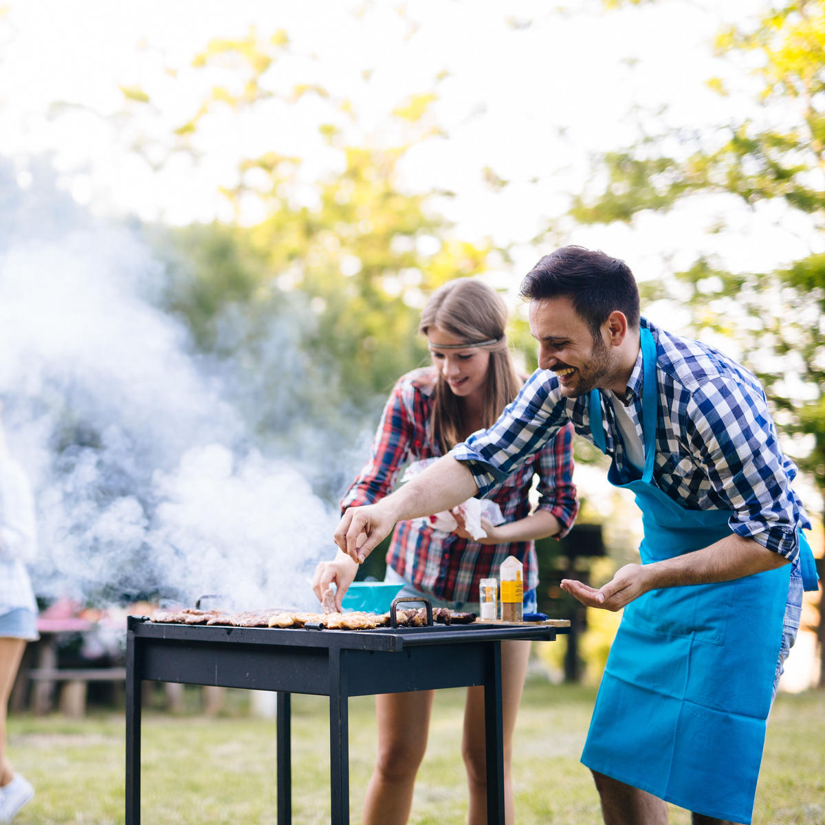GARTENTISCH - Dunkelbraun, Kunststoff/Metall (60/120/74cm) - Relaxdays