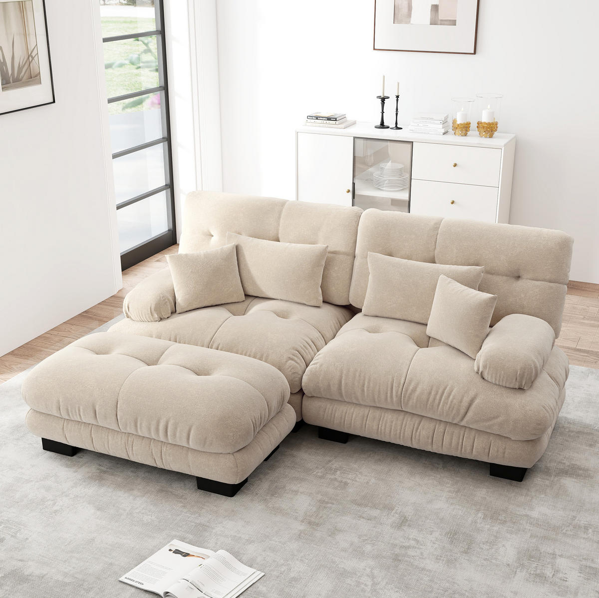 ECKSOFA aus Chenille Hellbraun mit beweglichen Ottomane-Elementen, breiten Armlehnen und Zierkissen - Cappuccino, Textil (220/145cm) - Modfu