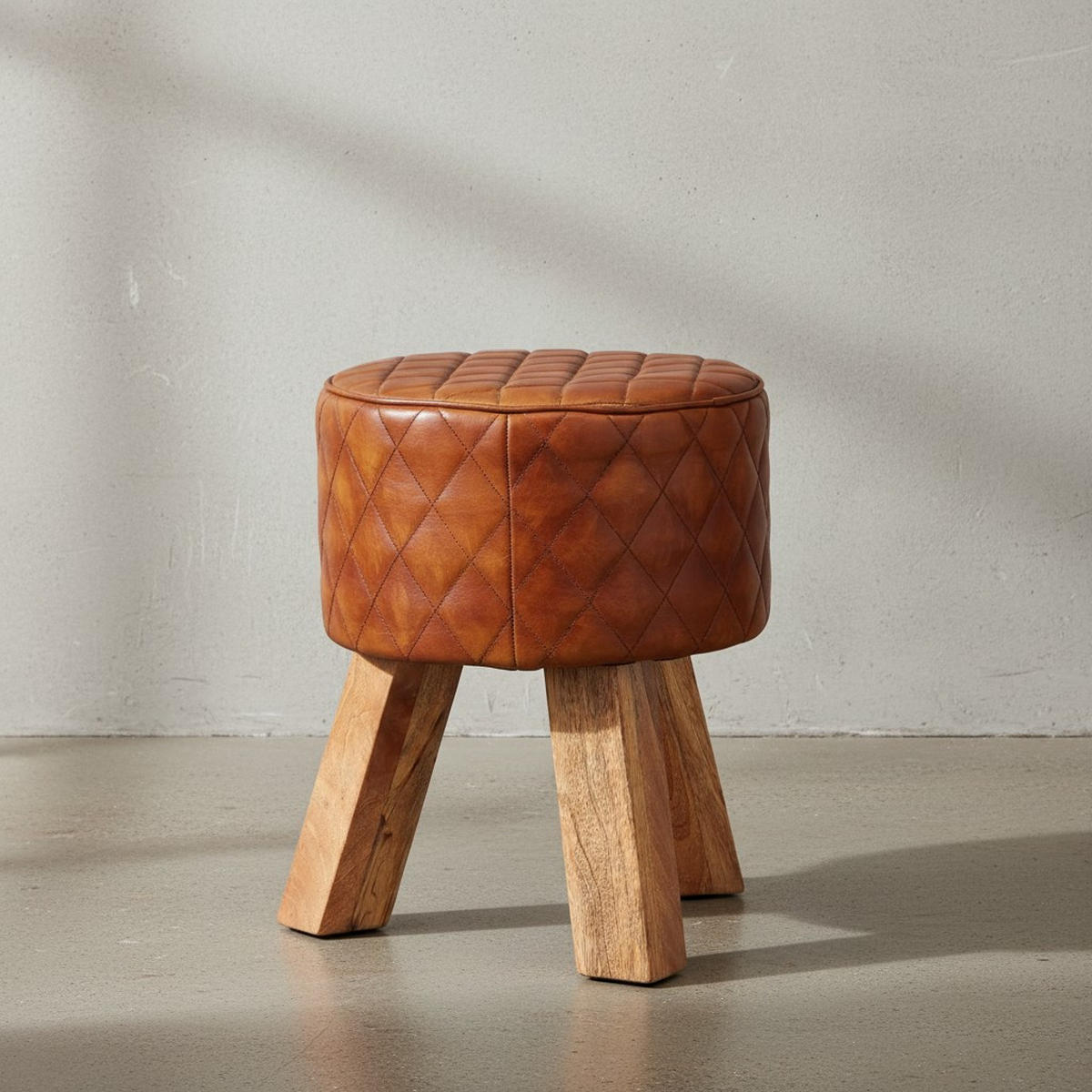 SITZHOCKER – Holz/Leder, 46 cm, Rautenmuster, Braun - Braun, Mangoholz/Leder (35/46/35cm) - KADIMA DESIGN