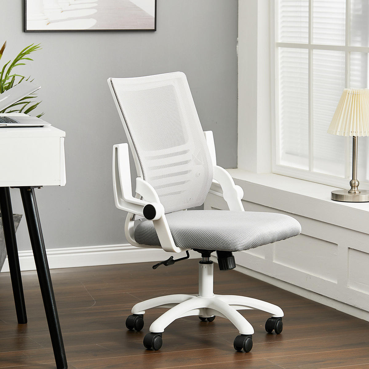 BÜROSTUHL in Grau mit Armlehnen und Drehfunktion Höhenverstellbarer Einfache Montage Ergonomische Form - Weiß/Grau, Kunststoff/Metall (60/101/45cm) - Livingandhome