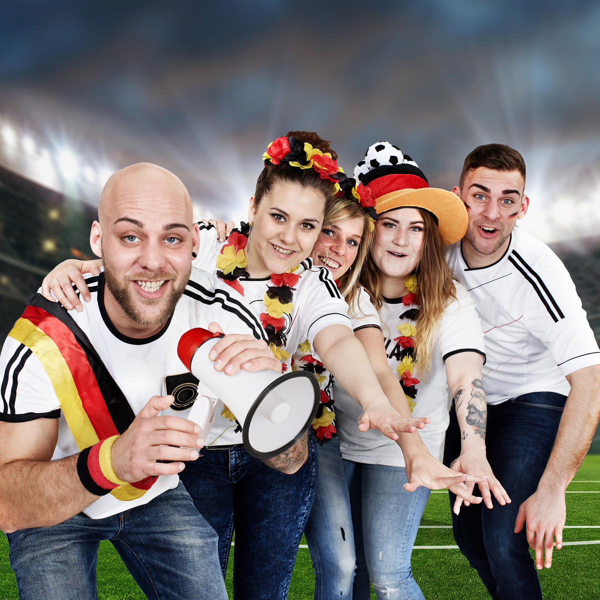 MEGAFON - Weiß, Kunststoff (13.5/21/22cm) - Relaxdays