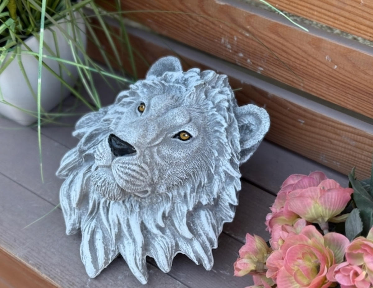WANDRELIEF Löwenkopf aus Steinguss frostfest wetterfest - Grau, Stein (21/8/21cm) - stoneandstyle