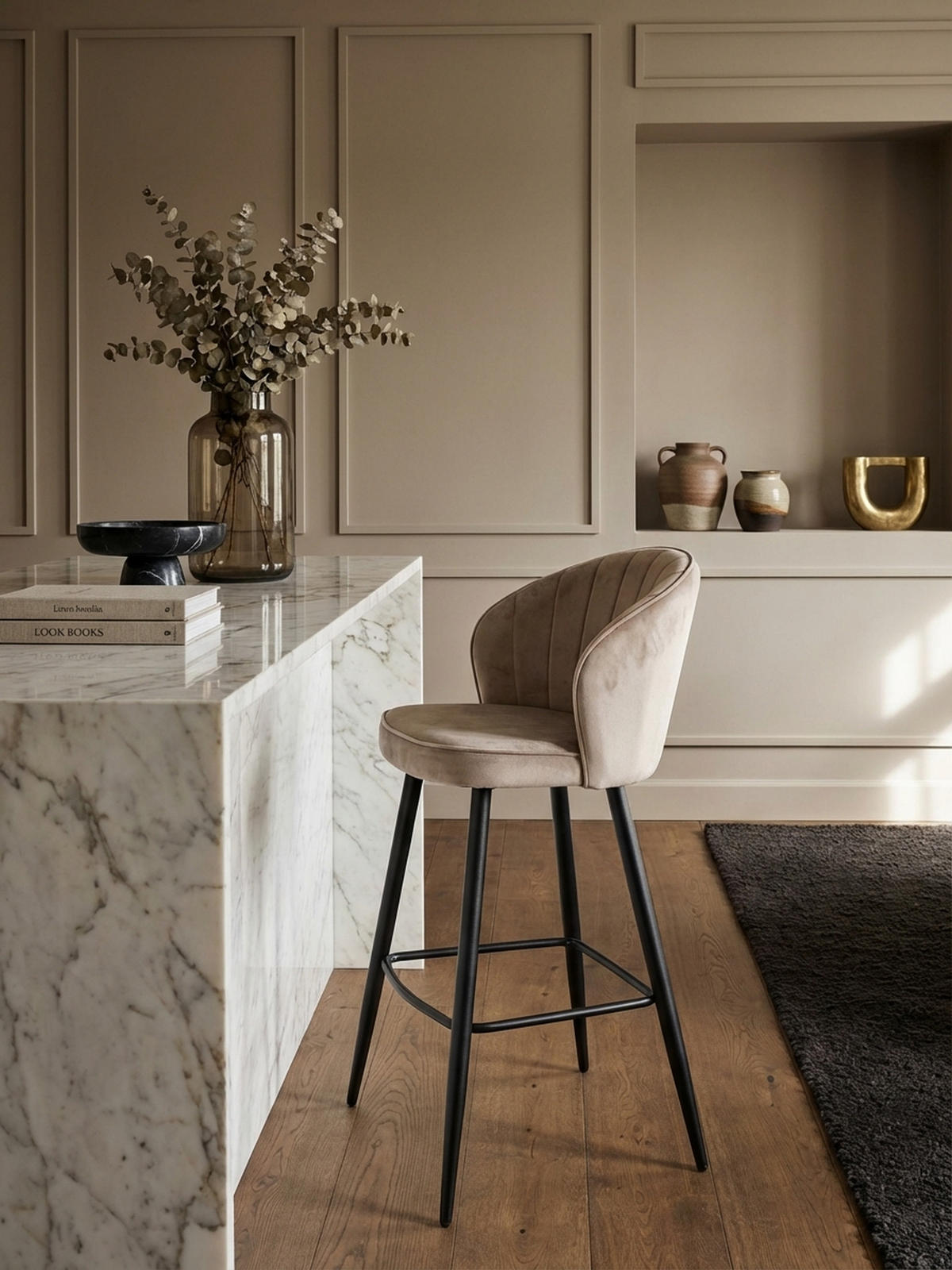 BARHOCKER Samt Metallbeine Skandi-Stil ADIGE, Beige 56x53x103 cm - Beige/Schwarz, Textil/Metall (56/103/53cm) - KADIMA DESIGN