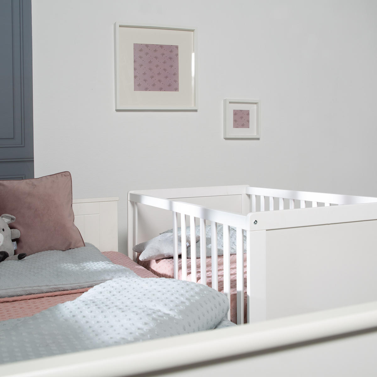 BABYBETT mit Matratze 60 x 120 cm - Weiß, Holzwerkstoff (60/120cm) - Roba