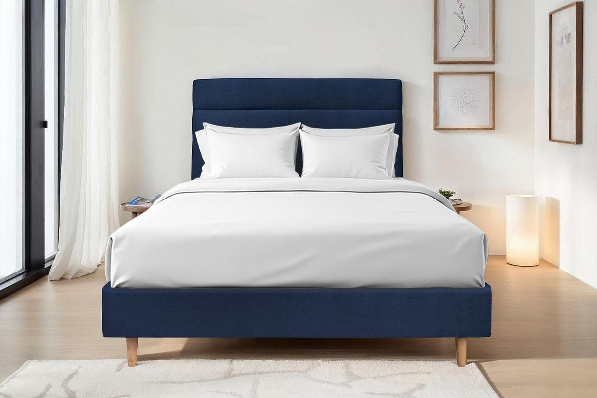 KOPFTEIL Modell Linien – Ozeanblauer Samtstoff 135 cm - Beige/Dunkelblau, Karton/Holz (135/120/10cm) - Sommeil de Plomb