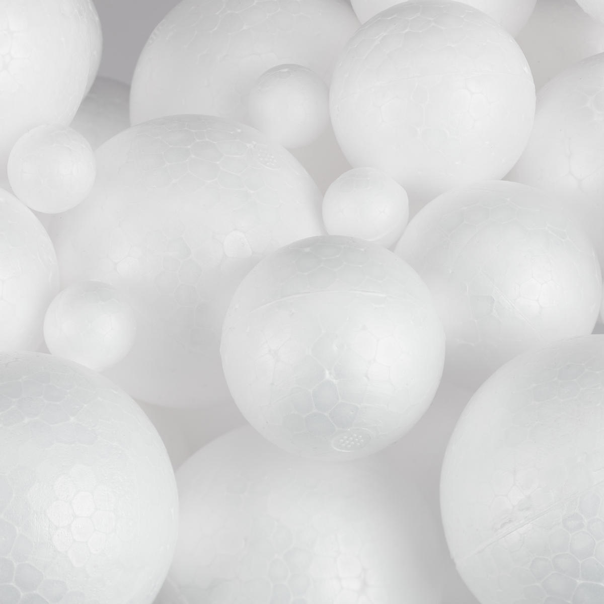 72XSTYROPORKUGELN - Weiß, Kunststoff (7/7/7cm) - Relaxdays