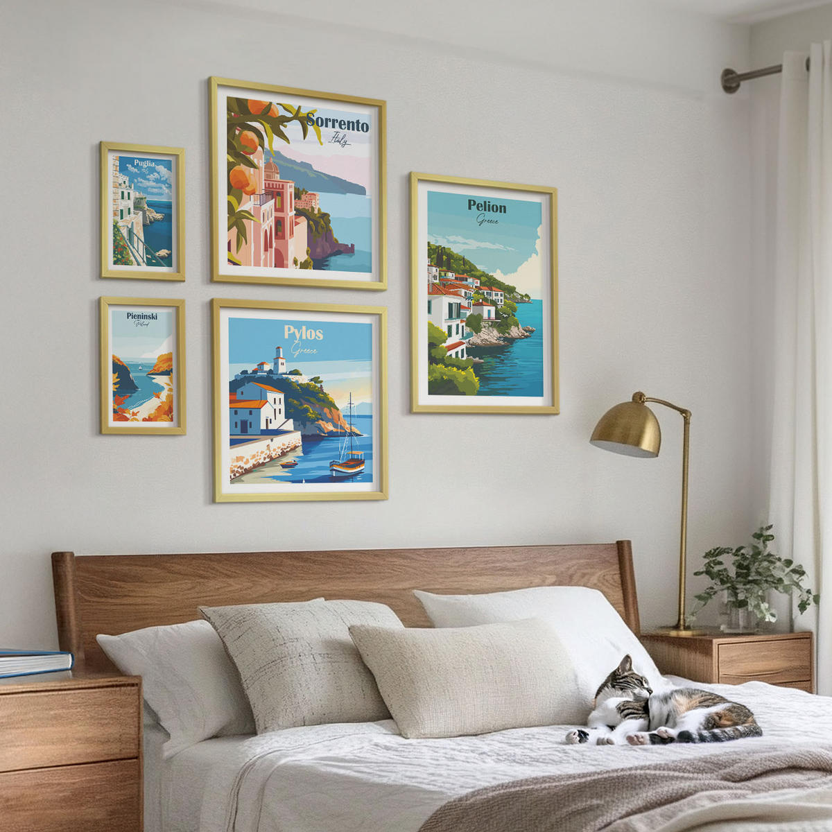 BILDER SET 5er Set - 50x50 cm & 20x30 cm & 40x60 cm Goldrahmen - Farbenfrohe Illustrationen von Retro-Städten - Goldfarben, Kunststoff (40/60cm) - TULUP