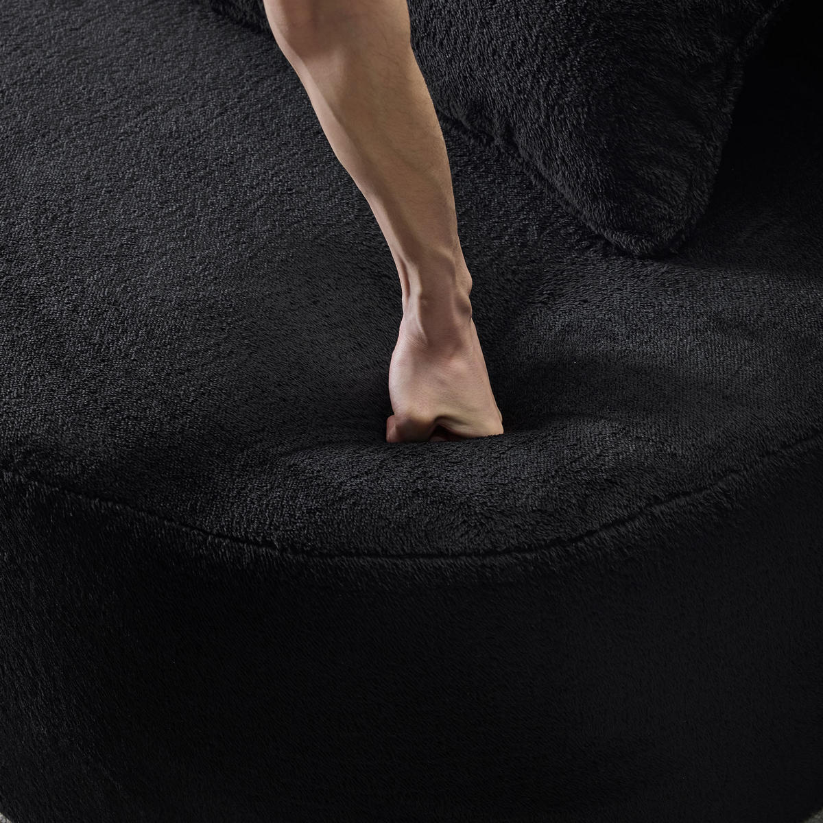 2-SITZER SCHLAFSOFA Flanell Schwarz mit 4 Kissen - Schwarz, Textil (198/76/120cm) - WISHDOR