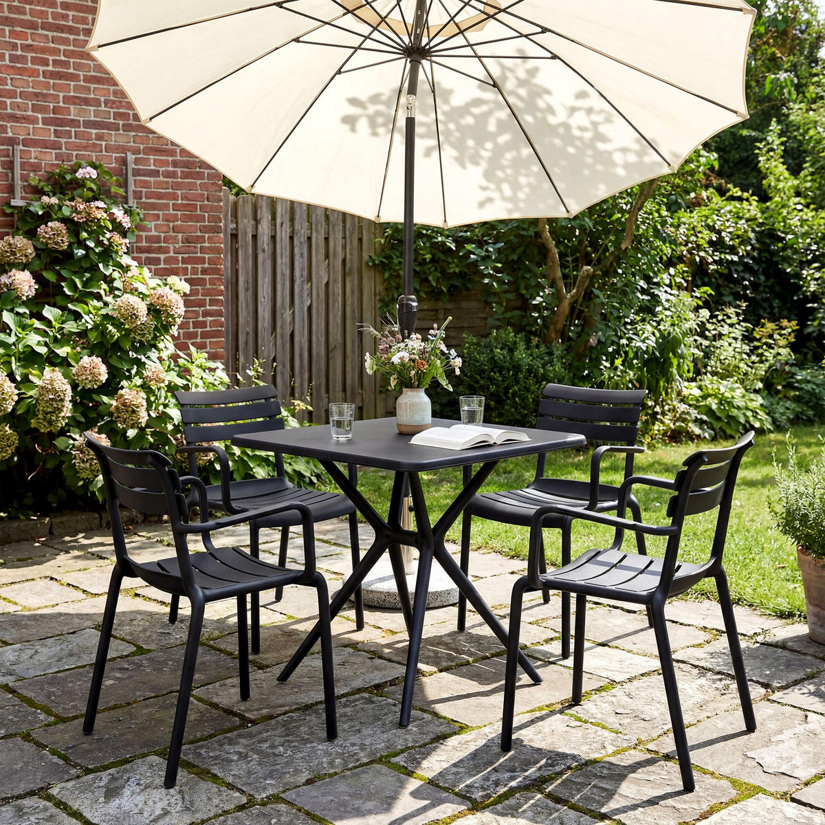 GARTENMÖBEL-SET Nora 4 Stühle 186x186x82cm Kunststoff Schwarz Balkonset - Schwarz, Kunststoff - DELUKE