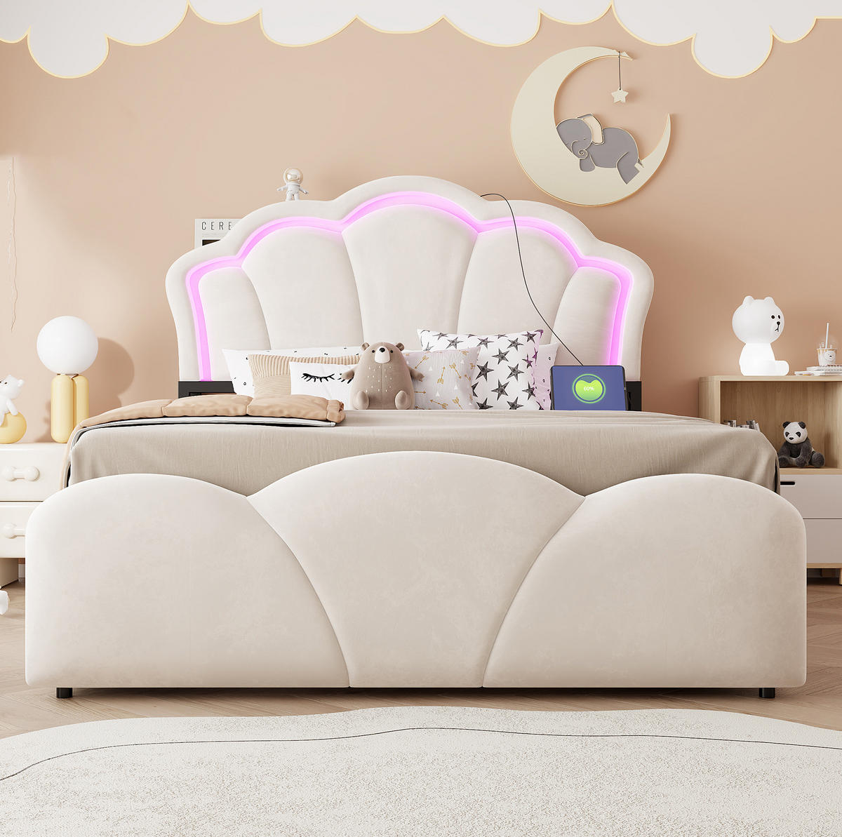 POLSTERBETT 140/200 cm aus Samt mit Stauraum, LED und Steckdosen Beige - Beige, Textil (140/200cm) - OKMYHOME