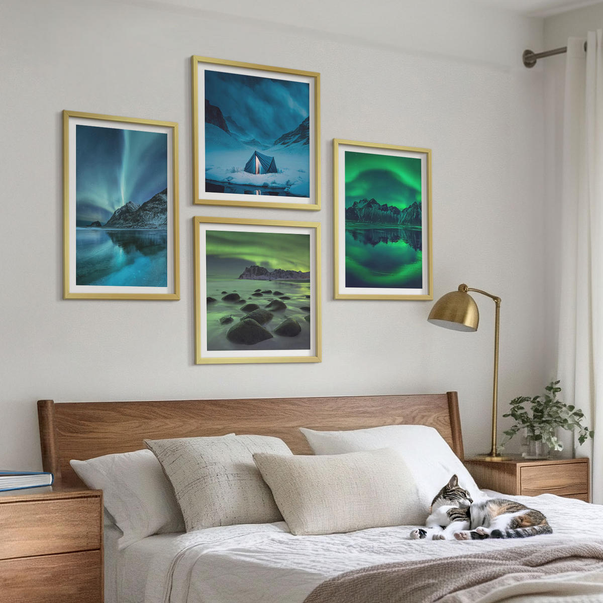 BILDER SET 4er Set - 50x50 cm & 40x60 cm Goldrahmen - Winterlandschaft mit Nordlichtern - Goldfarben, Kunststoff (50/50cm) - TULUP