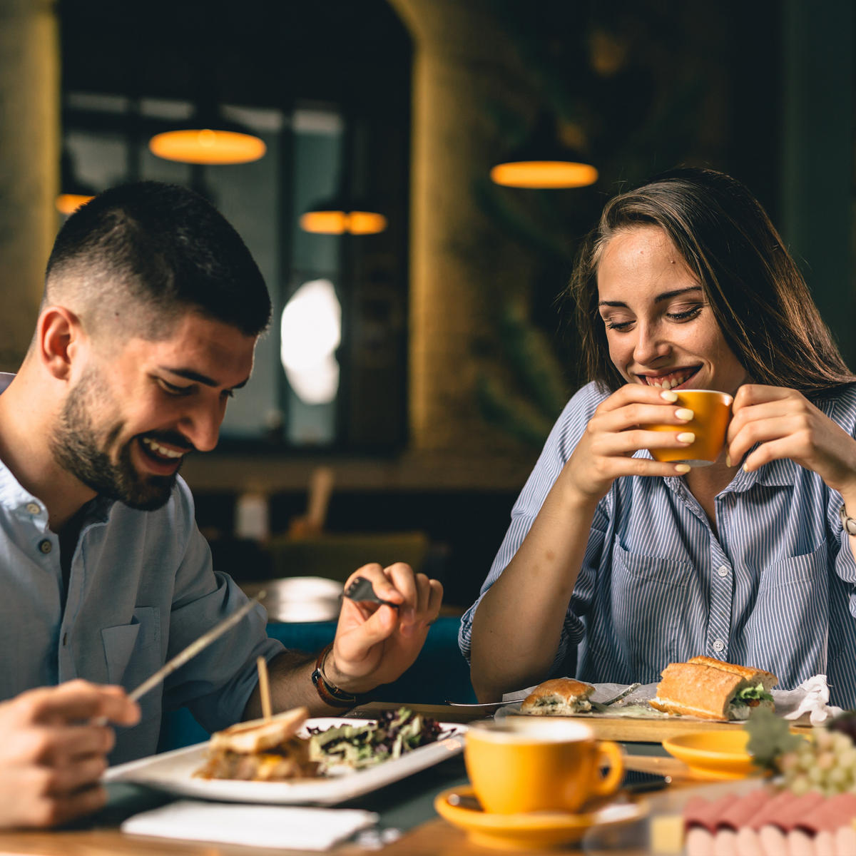 SERVIERPLATTE - Transparent, Glas/Metall (45/2/45cm) - Relaxdays