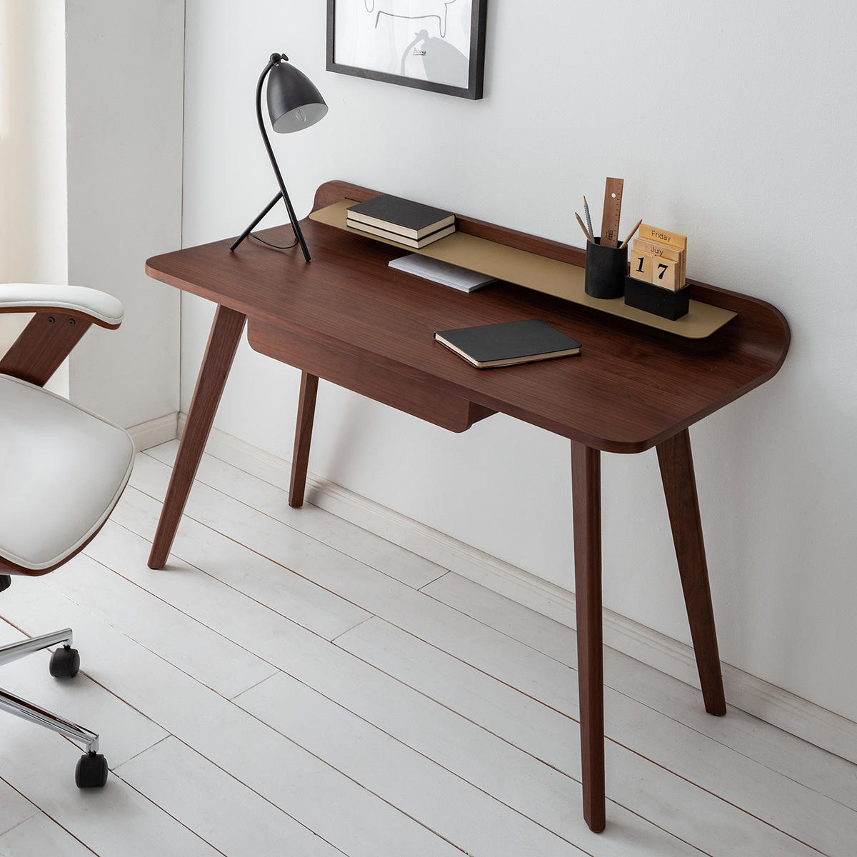 SCHREIBTISCH - Echtholzfurnier - Walnuss - Walnussfarben, Holzwerkstoff (55/120/82cm) - home24