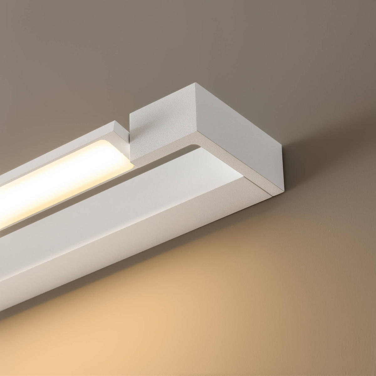 WANDLEUCHTE Orlène, Weiß, 45cm - Weiß, Metall (10/4.2/45cm) - KOSILUM