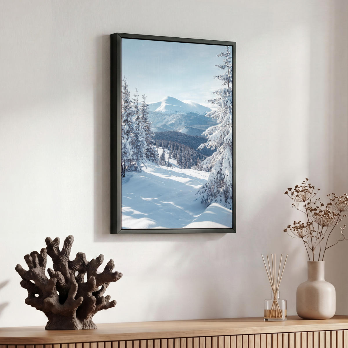 LEINWAND Bilder mit Rahmen - Winterlandschaft - Natur - Berge - Bäume - Schnee - 30x40 - Hellblau, Textil (30/40cm) - MuchoWow