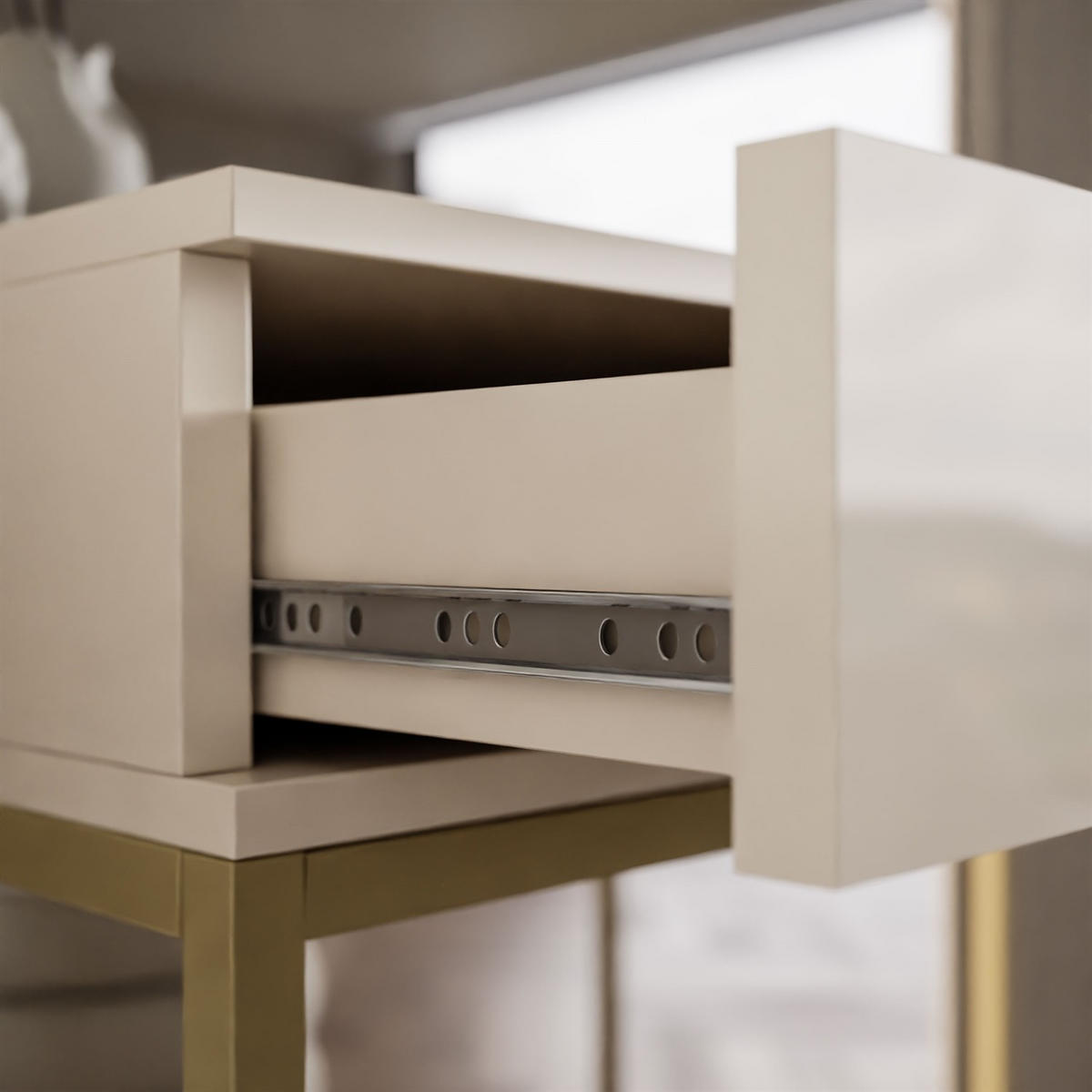 KONSOLE Glamour auf goldenem Gestell mit Kristallgriff - Kaschmir/Goldfarben, Holzwerkstoff (100/81/42cm) - Lookway