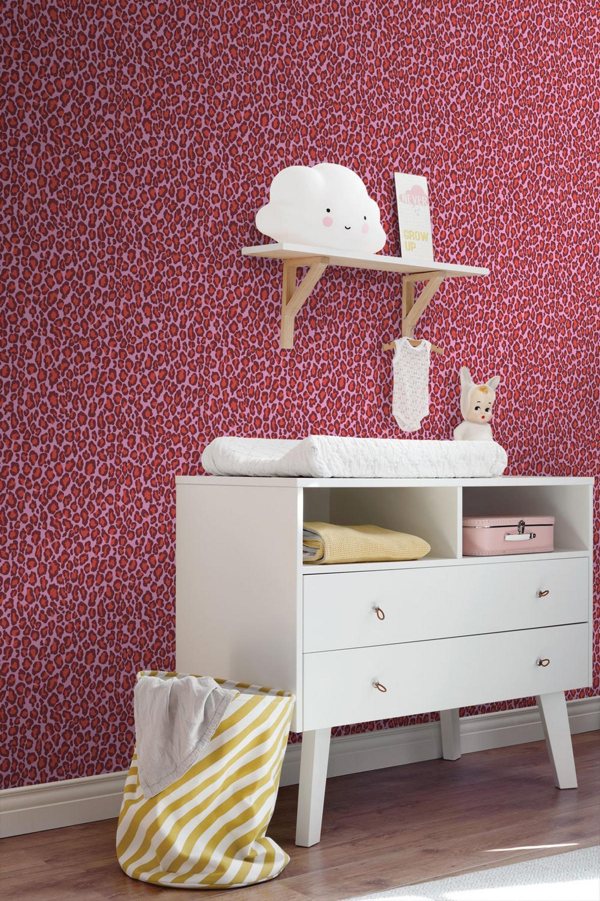 TAPETE Leopardenmuster 50 x 900 cm - Pink, Papier (50/0.1cm) - ESTAhome
