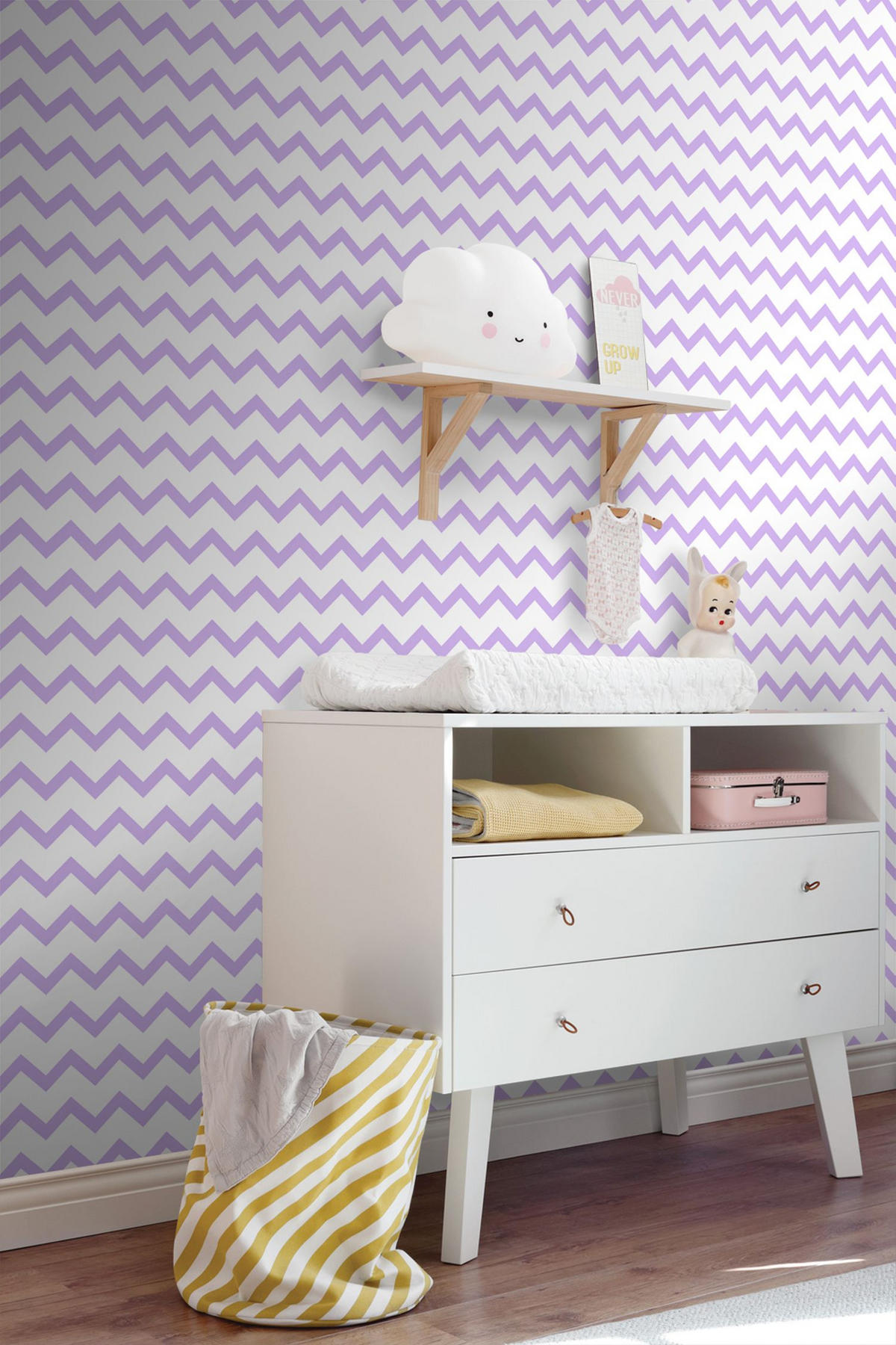 TAPETE Zickzack-Motiv 50 x 900 cm - Lila, Papier (50/0.1cm) - ESTAhome