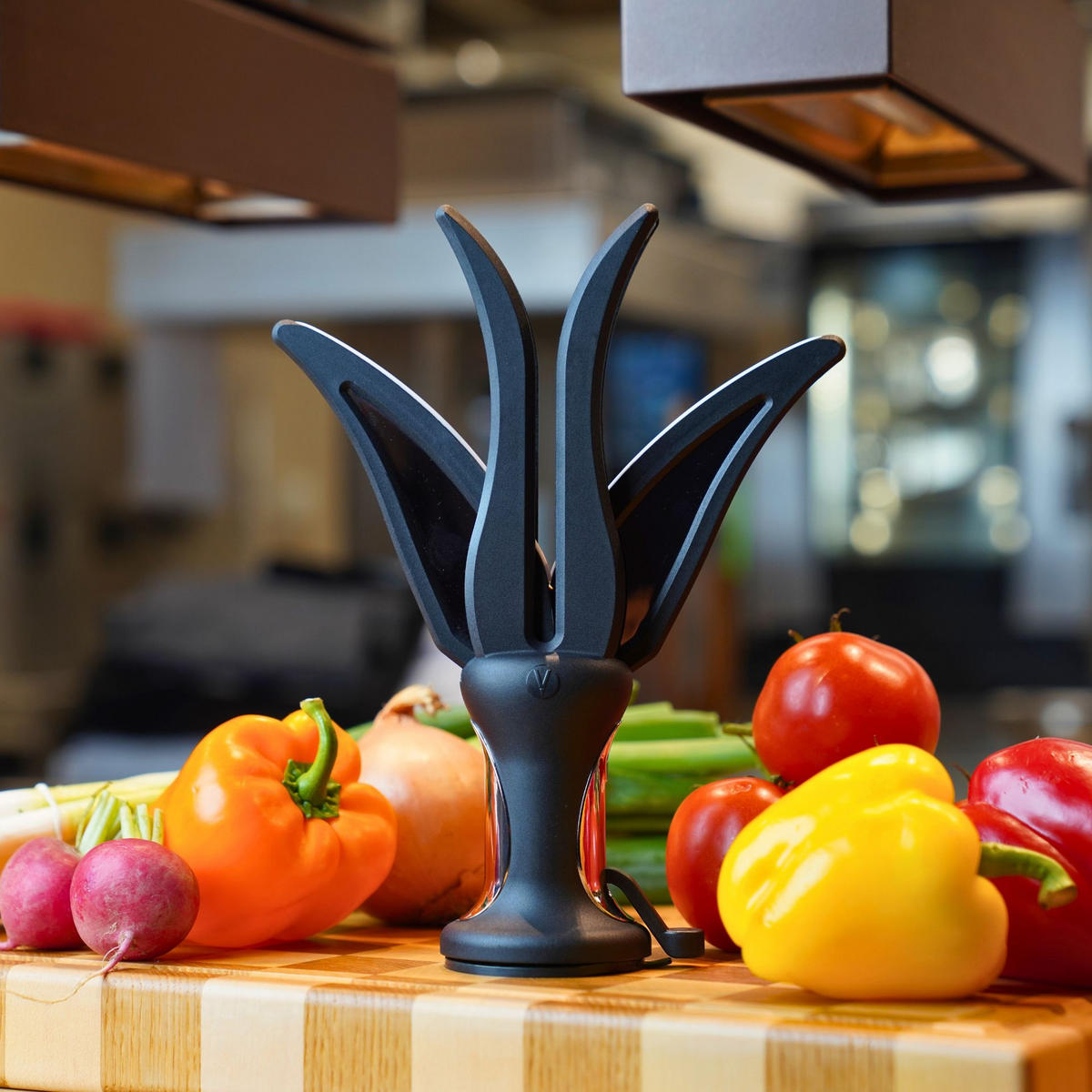 MESSERSCHÄRFER Crown schwarz - Schwarz, Kunststoff - Vulkanus