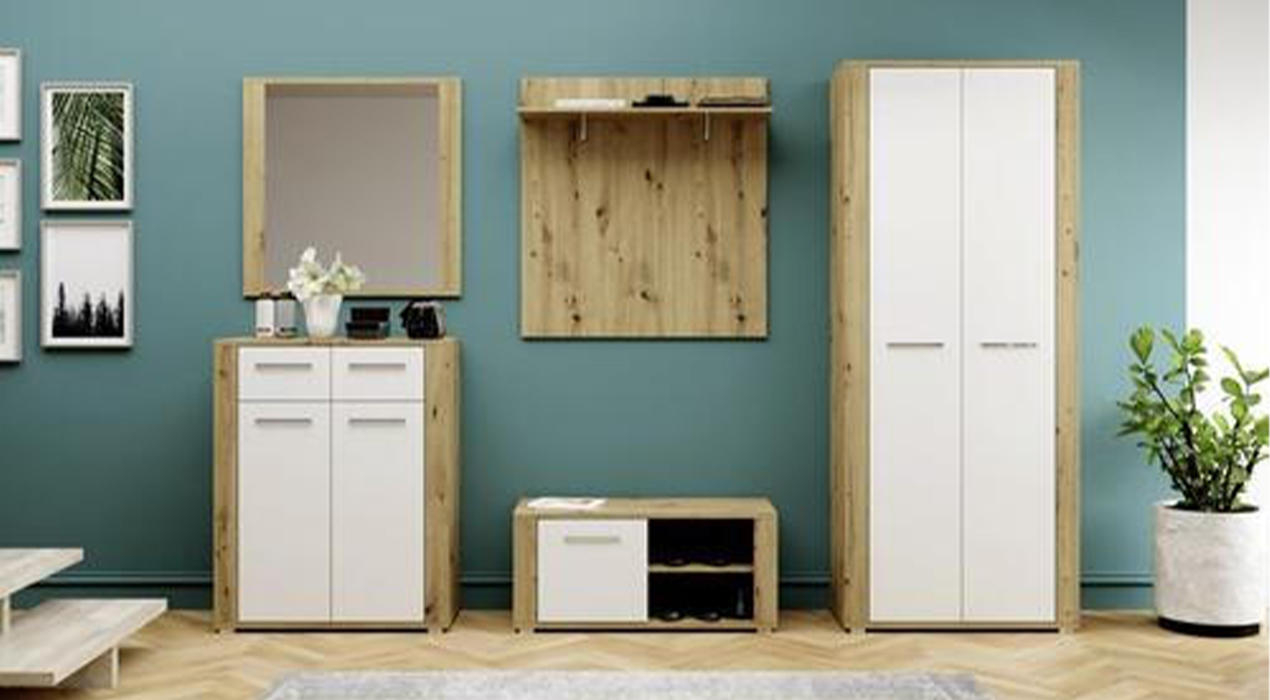 Garderobe weiß, eichefarben von P & B