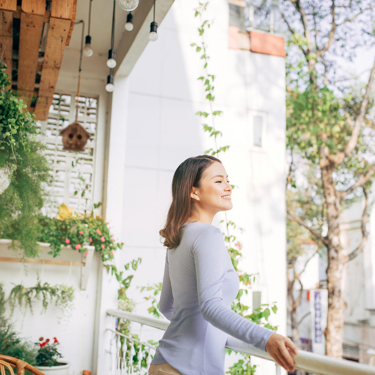 DEKO-VOGELHAUS - Braun, Holz (19/28.5/10.5cm) - Relaxdays