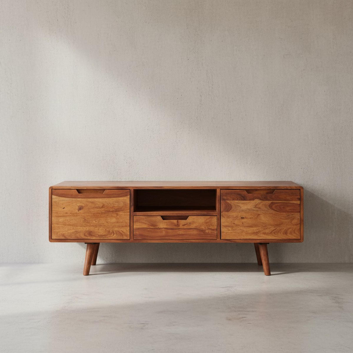 LOWBOARD Massivholz Landhausstil mit Stauraum Handgefertigt - Braun, Holz (135/51/45cm) - KADIMA DESIGN