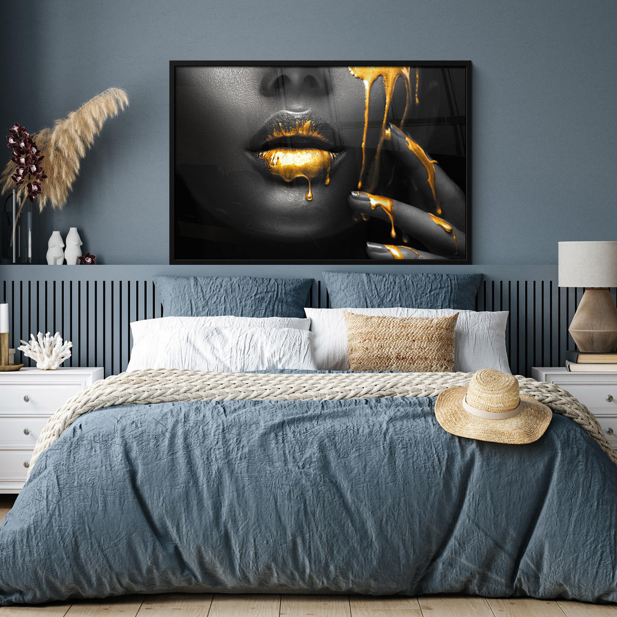 ZARÁMOVANÝ PLAGÁT Žena - čierna - zlatá - tvár - pery 120x80 cm - zlatá, papier (120/80cm) - MuchoWow