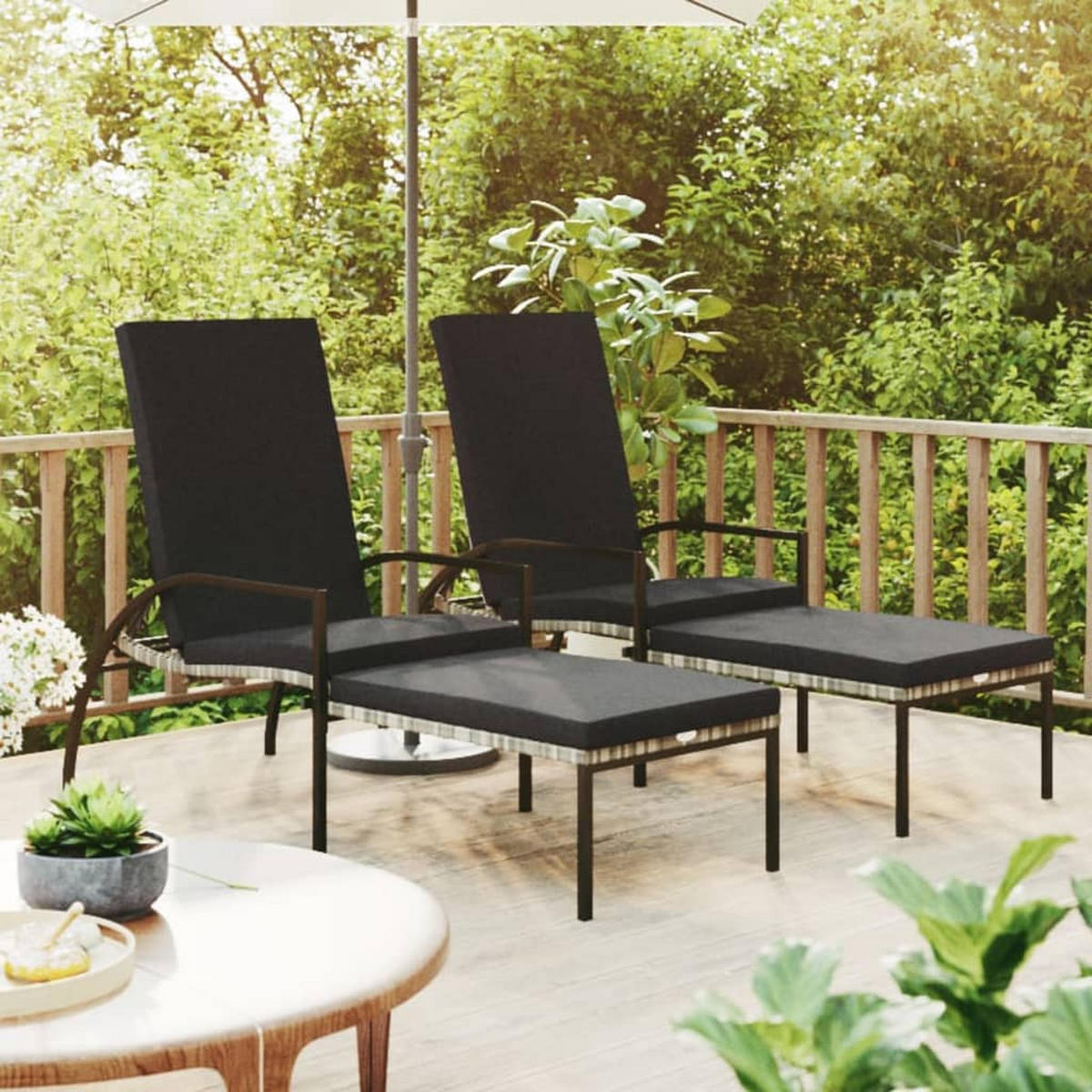 SONNENLIEGEN 2 Stk. mit Fußhocker PE-Rattan Grau - Grau, Kunststoff (60/102/195cm) - furnicato