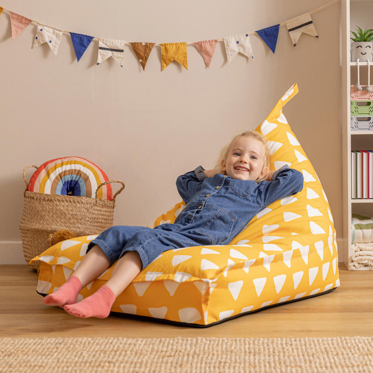 KINDERSITZSACK Liege Dreieck - Gelb, Textil (72/66/102cm) - icon