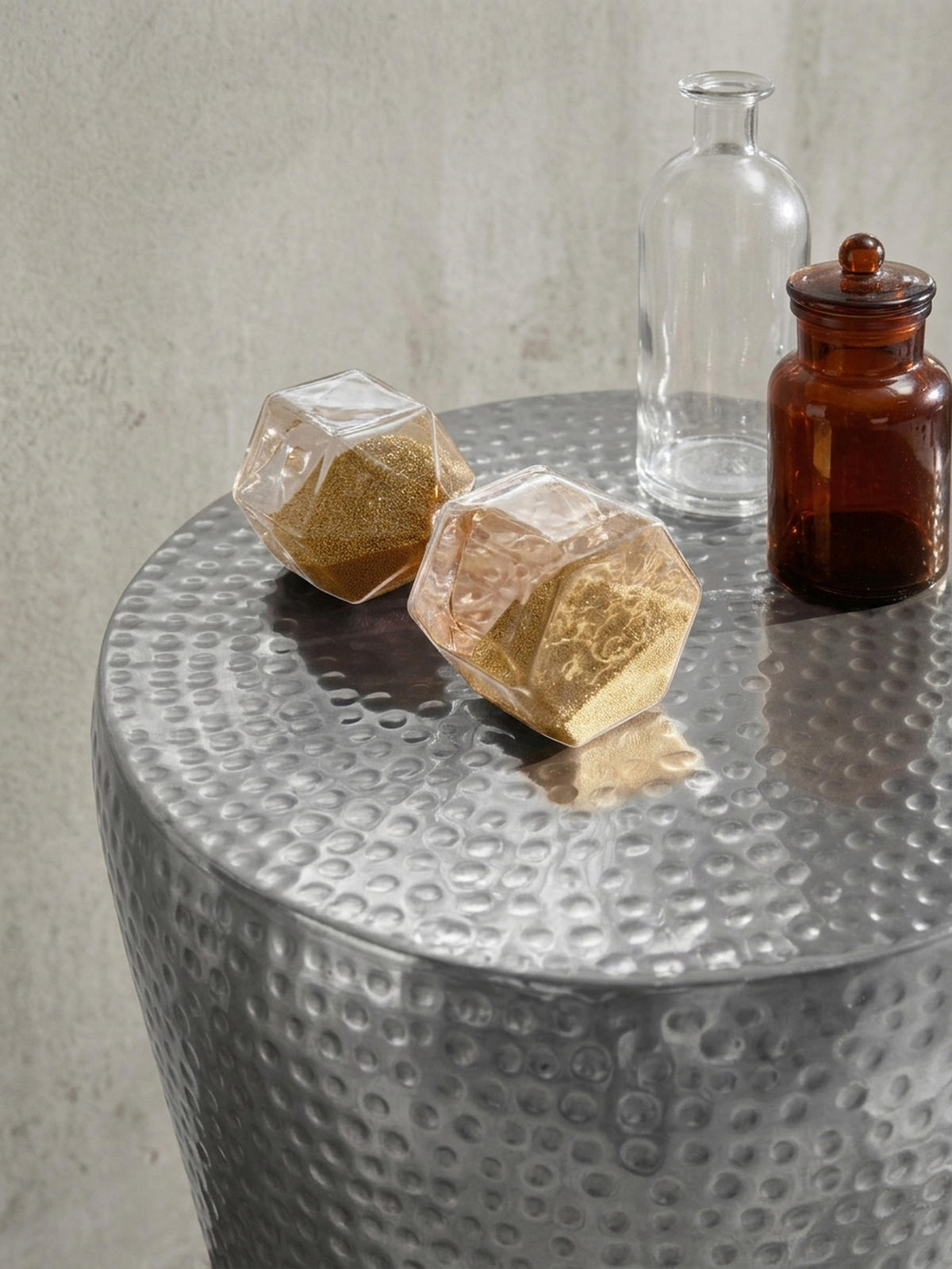 BEISTELLTISCH – Rund Silber Aluminium Hammerschlag 42 cm orientalisch - Silberfarben, Metall (41/41/41cm) - KADIMA DESIGN