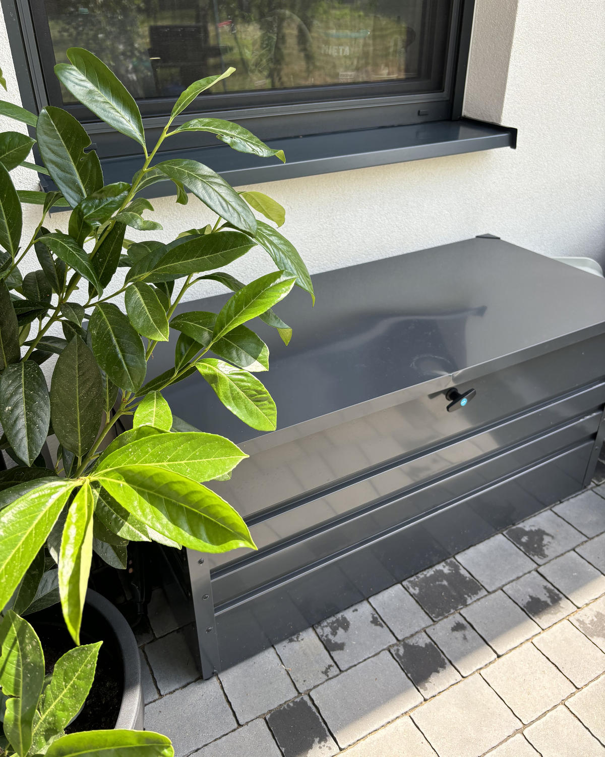 AUFLAGENBOX Stahl graphitgrau 132/62 cm Cebrosa - Graphitfarben, Metall (132/64/62cm) - Beliani