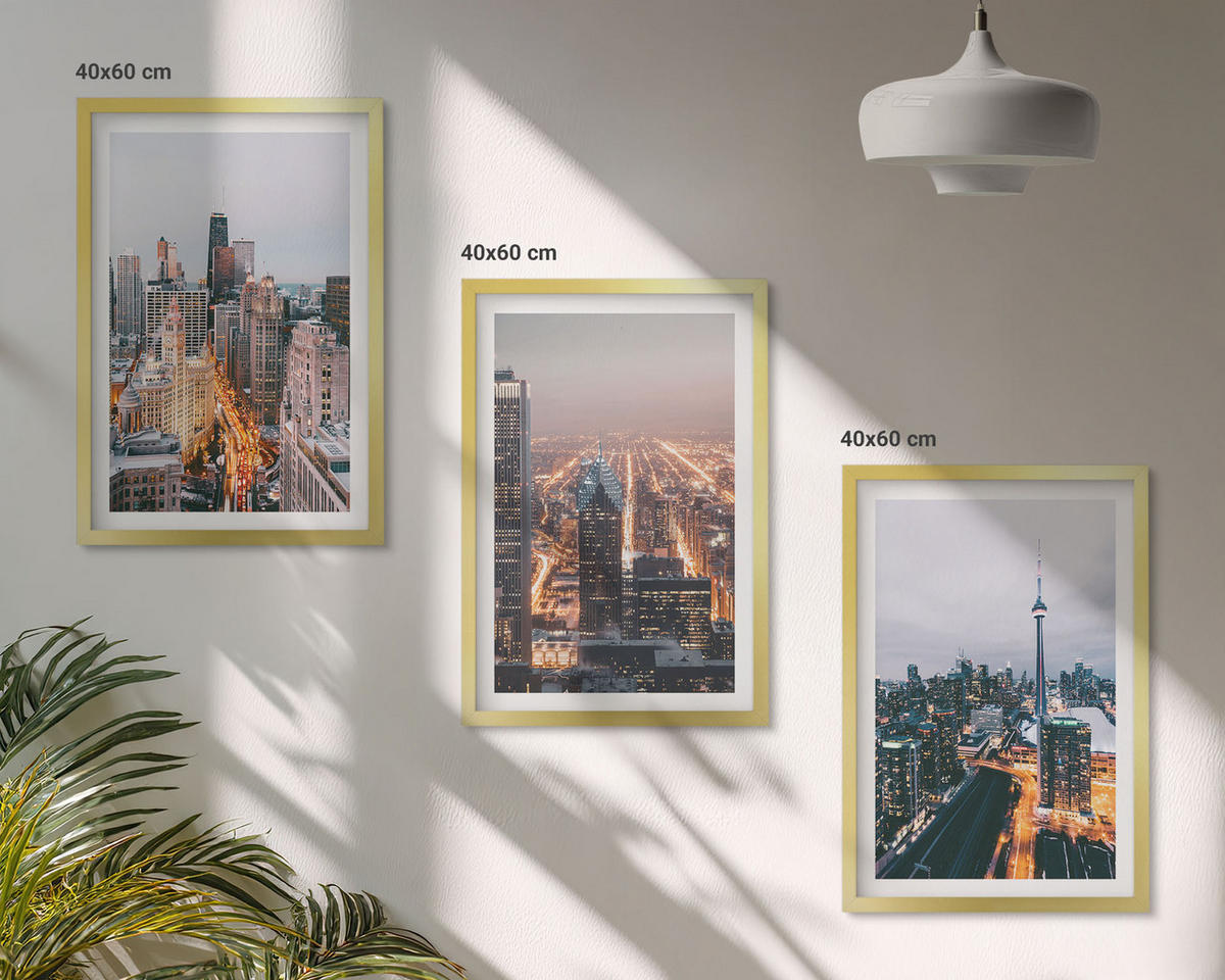 WANDBILDER 3er Set - 40x60 cm Goldrahmen - Städte bei Nacht, Wolkenkratzer, Lichter - Goldfarben, Kunststoff (40/60cm) - ArtPrintCave