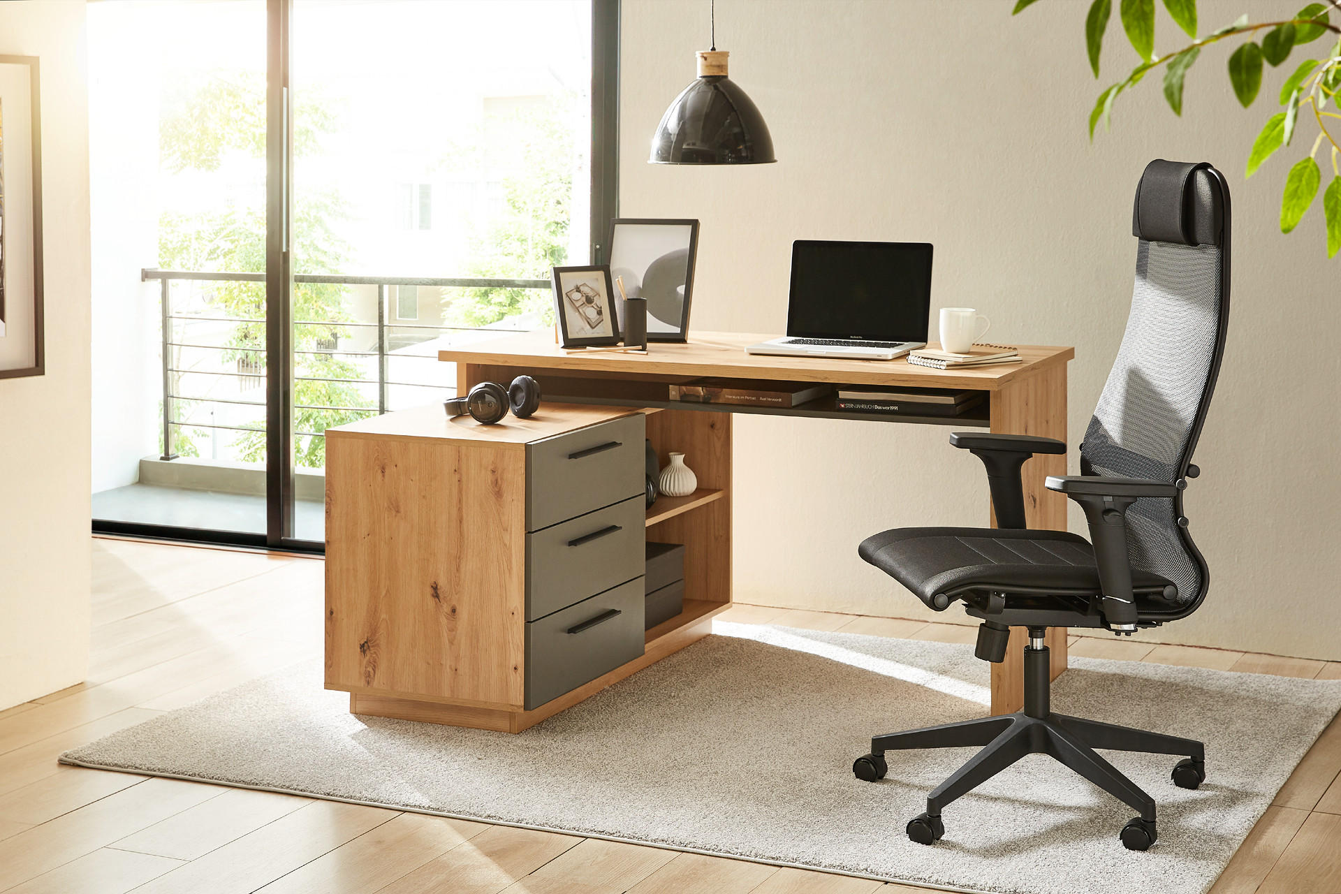 home-office-einrichten-moderne-bueromoebel.png