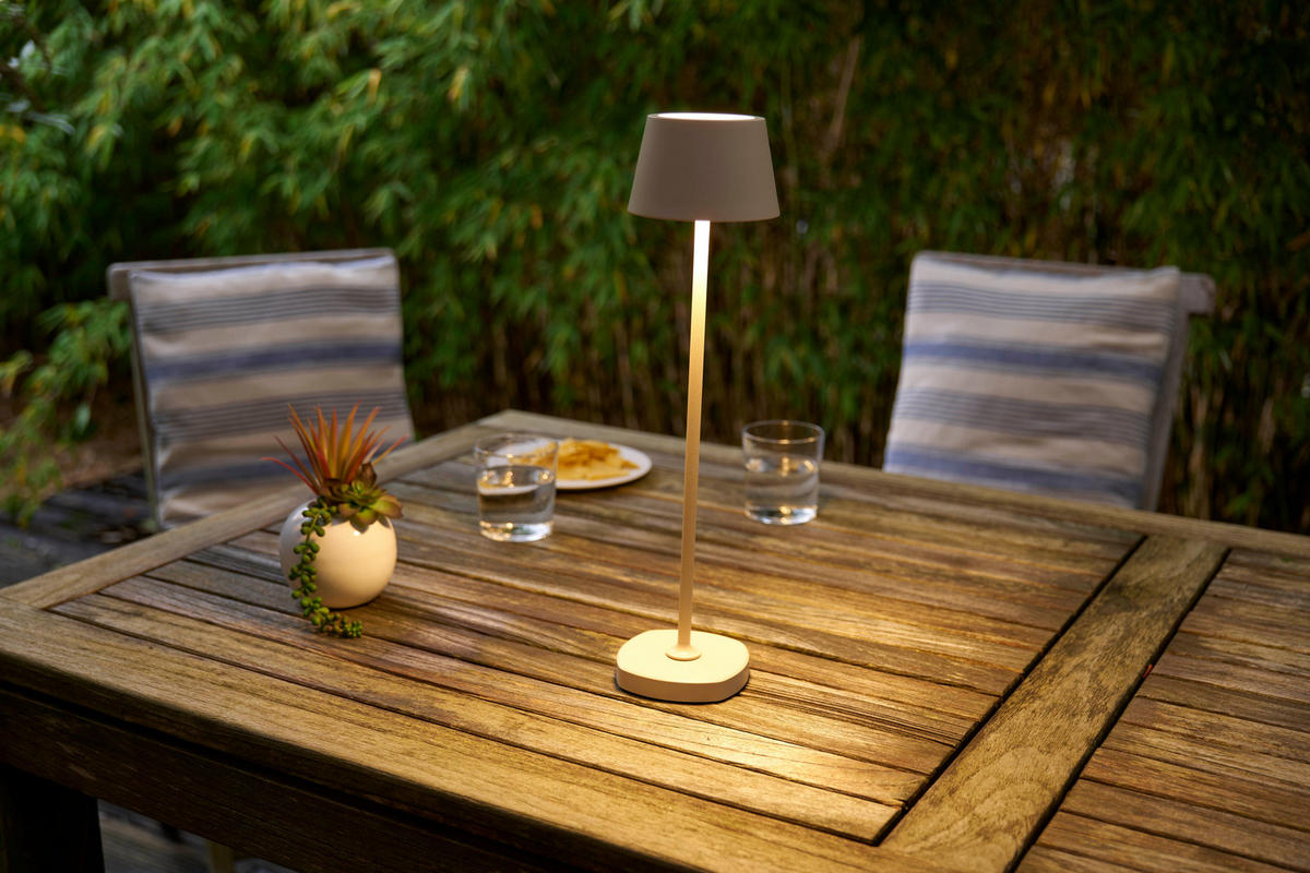 LED-AKKU Tischlampe mit Ladestation Ø 11 x 45 cm stufenlos dimmbar für Innen und Außen beige - Beige, Kunststoff (11/11/45cm) - Northpoint