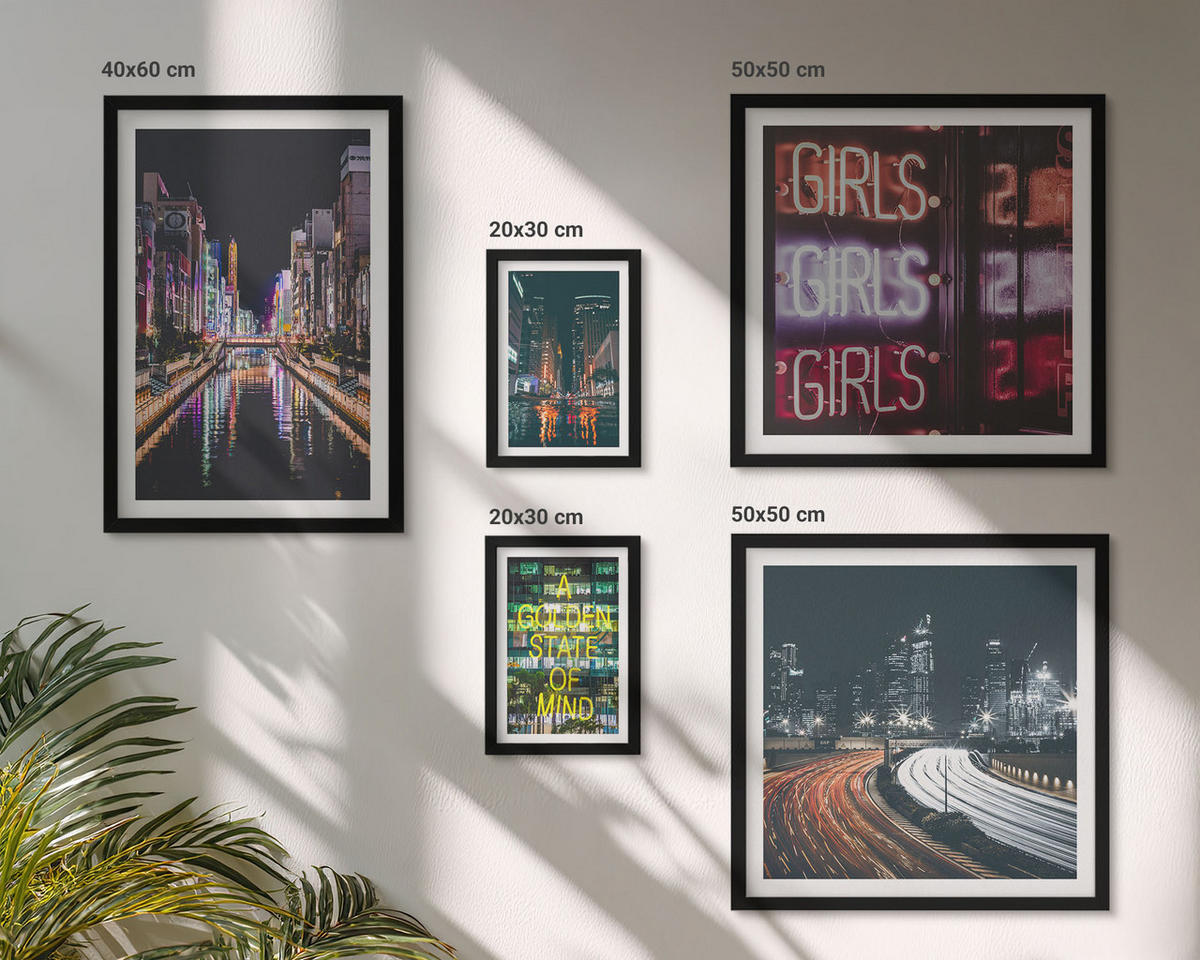 BILDER SET 5er Set - 50x50 cm & 20x30 cm & 40x60 cm Schwarzer Rahmen - Neonreklamen in der Stadt bei Nacht - Schwarz, Kunststoff (40/60cm) - TULUP
