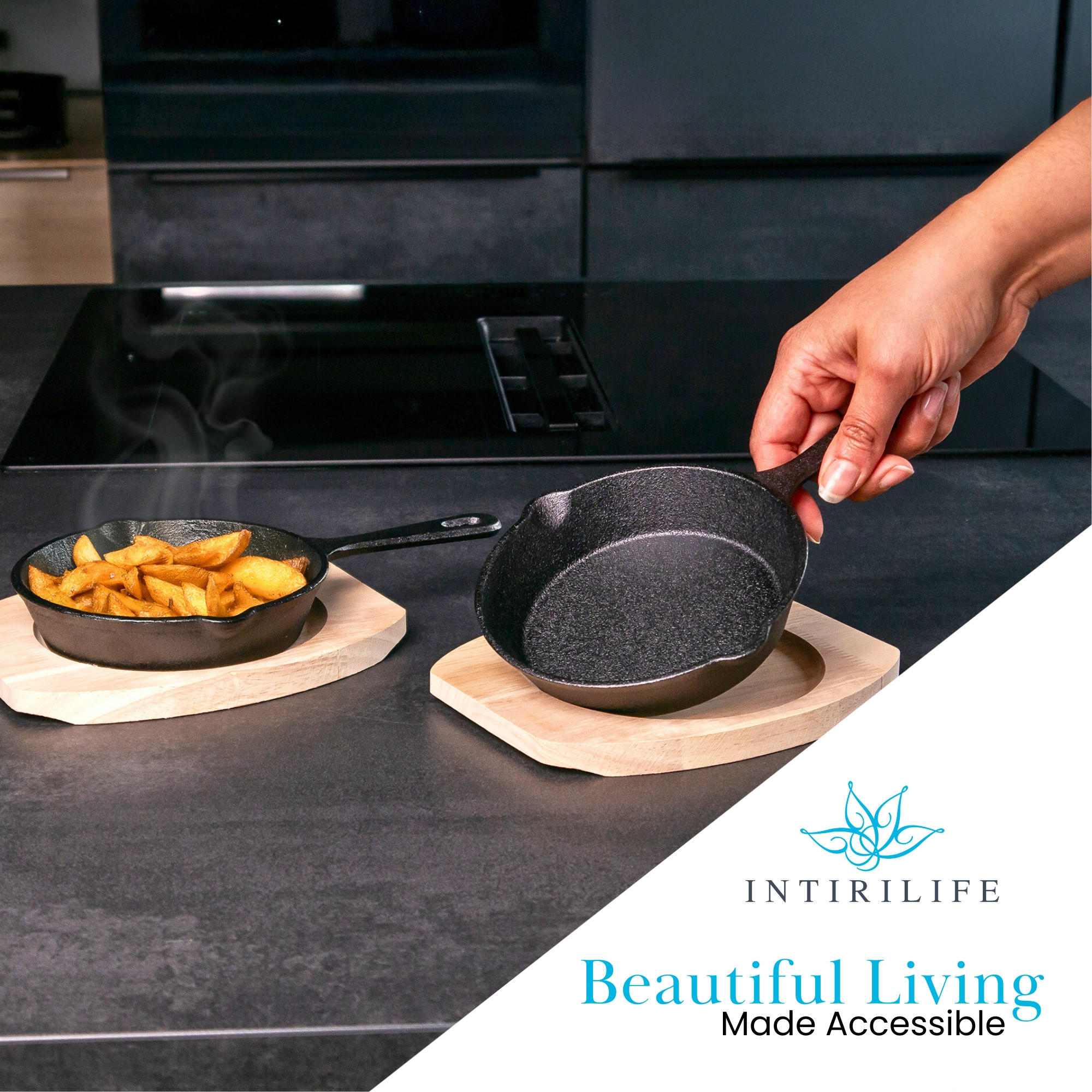 GUSSEISENPFANNE - Schwarz, Metall (13.5cm) - Intirilife