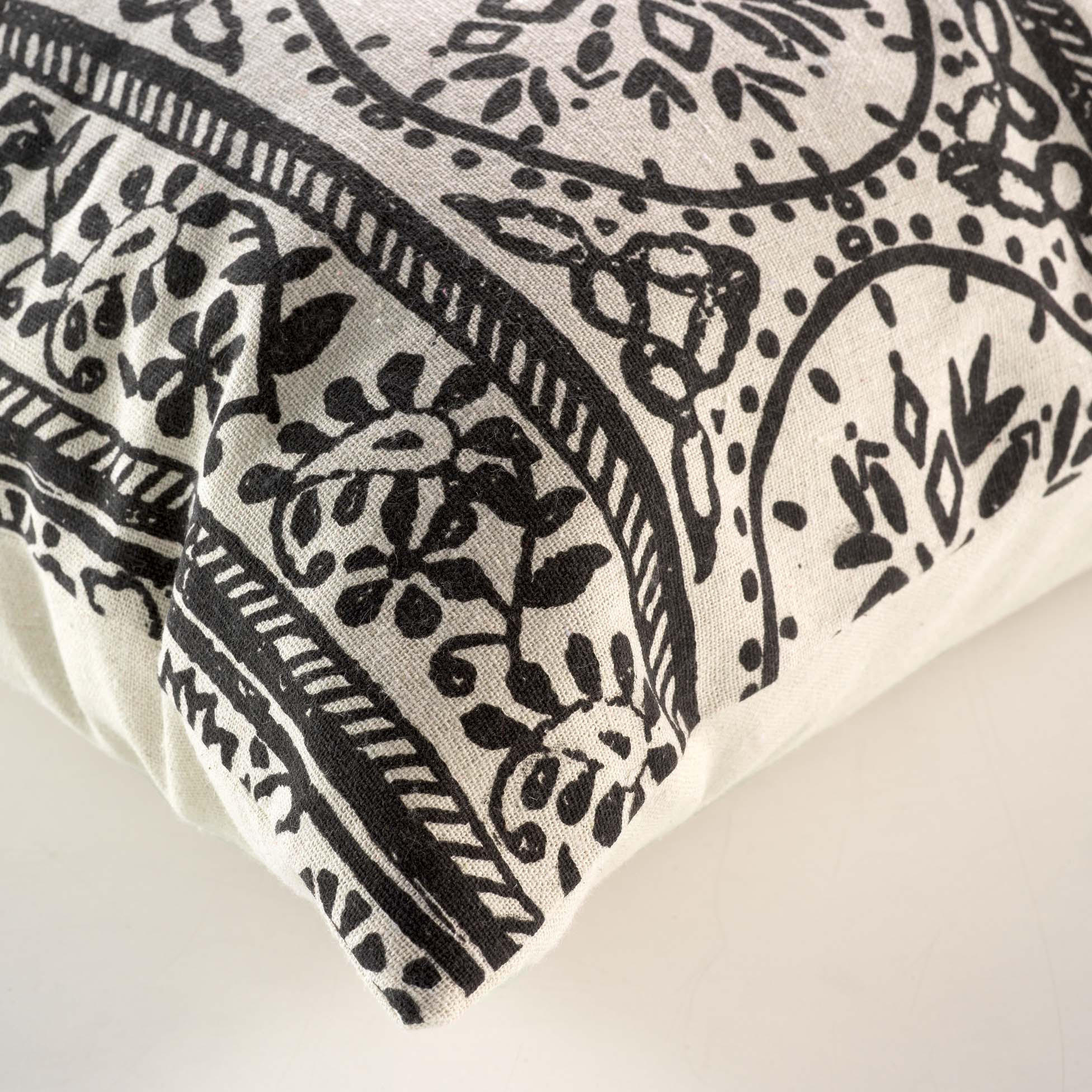 ZIERKISSEN Isalina 40/60 cm - Schwarz, Textil (40/60cm) - Douceur d´intérieur