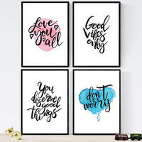 POSTER Set mit 4 glücklich und bunt ‚Gutes Leben‘ A4 Schwarzer Rahmen - Schwarz, Papier (29.7/3cm) - Nacnic