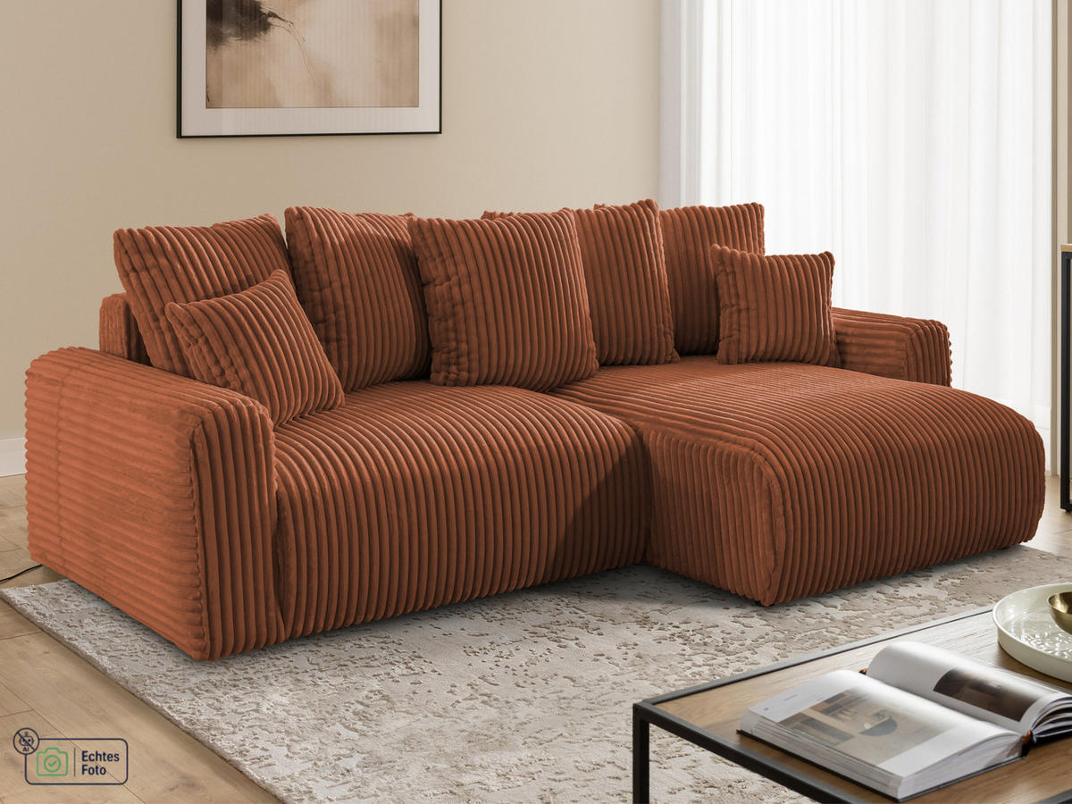 ECKSOFA Calma mit Schlaffunktion und Bettkasten im Bumpy-Design aus weichem Terrakotta Plüschcord - Ottomane rechts - Terracotta/Schwarz, Holz/Kunststoff (140/239cm) - S-Style